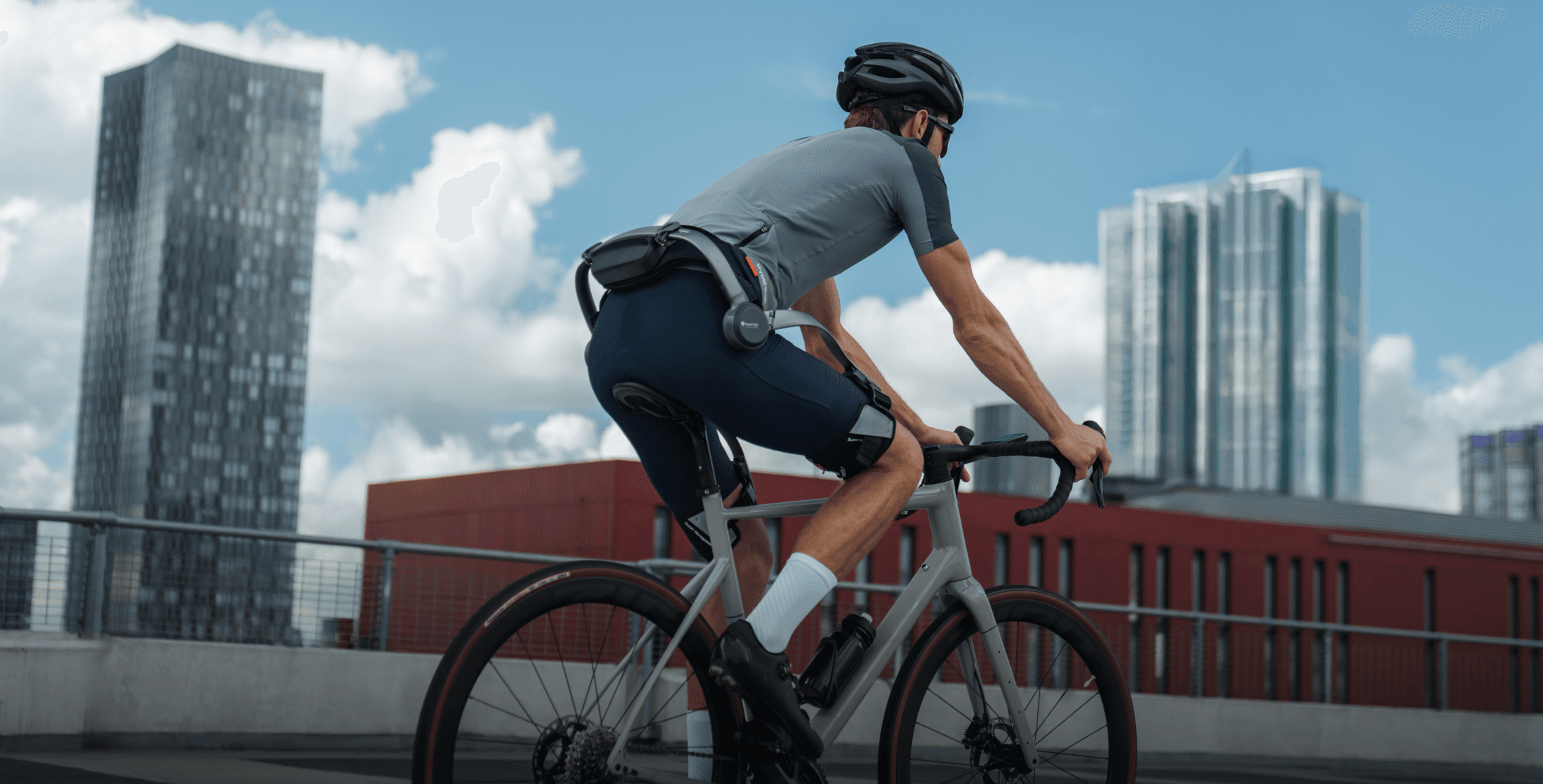 Hypershell Pro X — ежедневный инструмент гида или работника на ногах